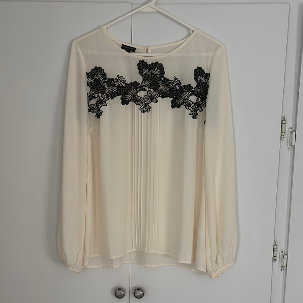 Elegant Cream and Black Lace Women's Top